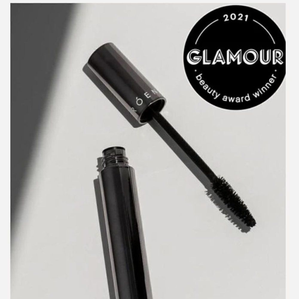 Roen Cake Mascara in Black